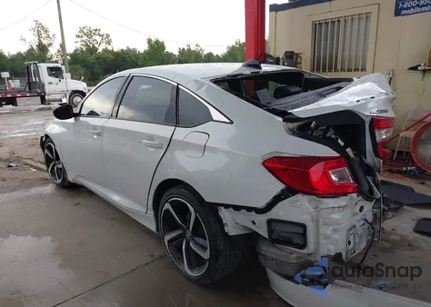 2022 Honda Accord Sport z USA, uszkodzony, nr VIN 1HGCV1F35NA098211